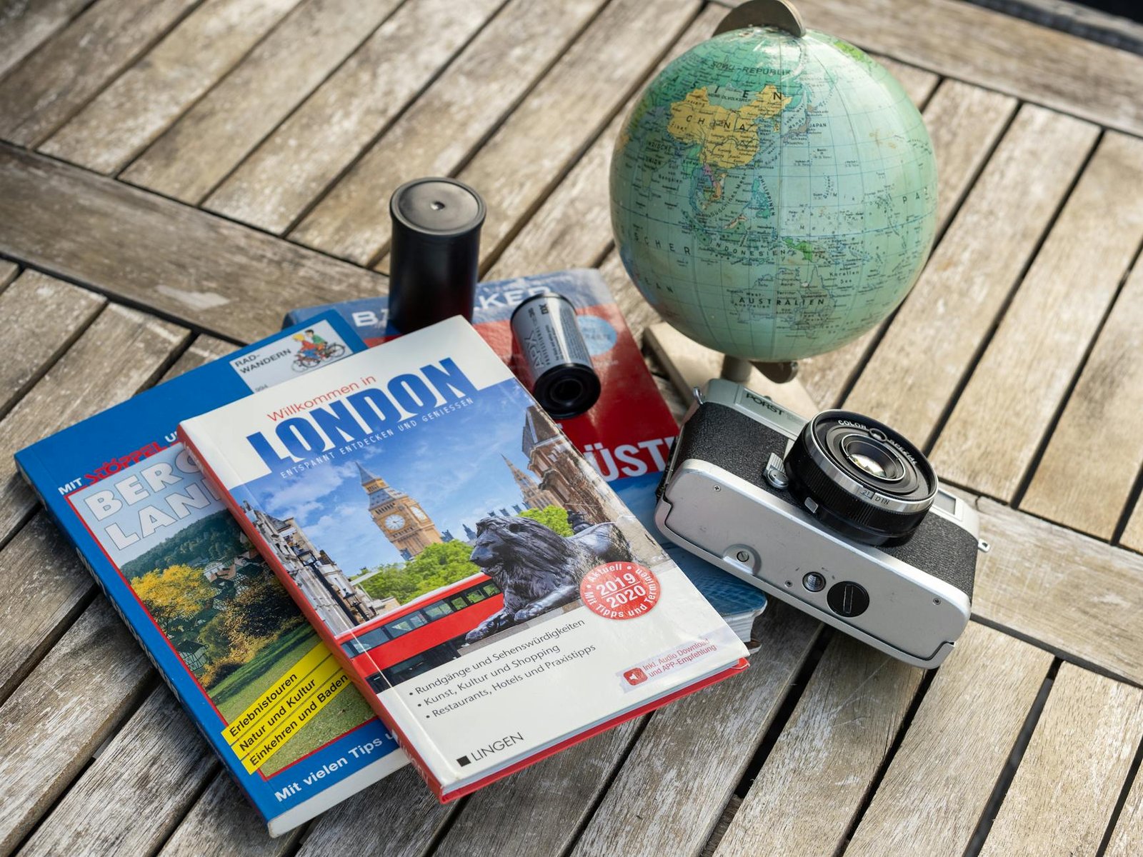 world cup 2026 budget travel guide