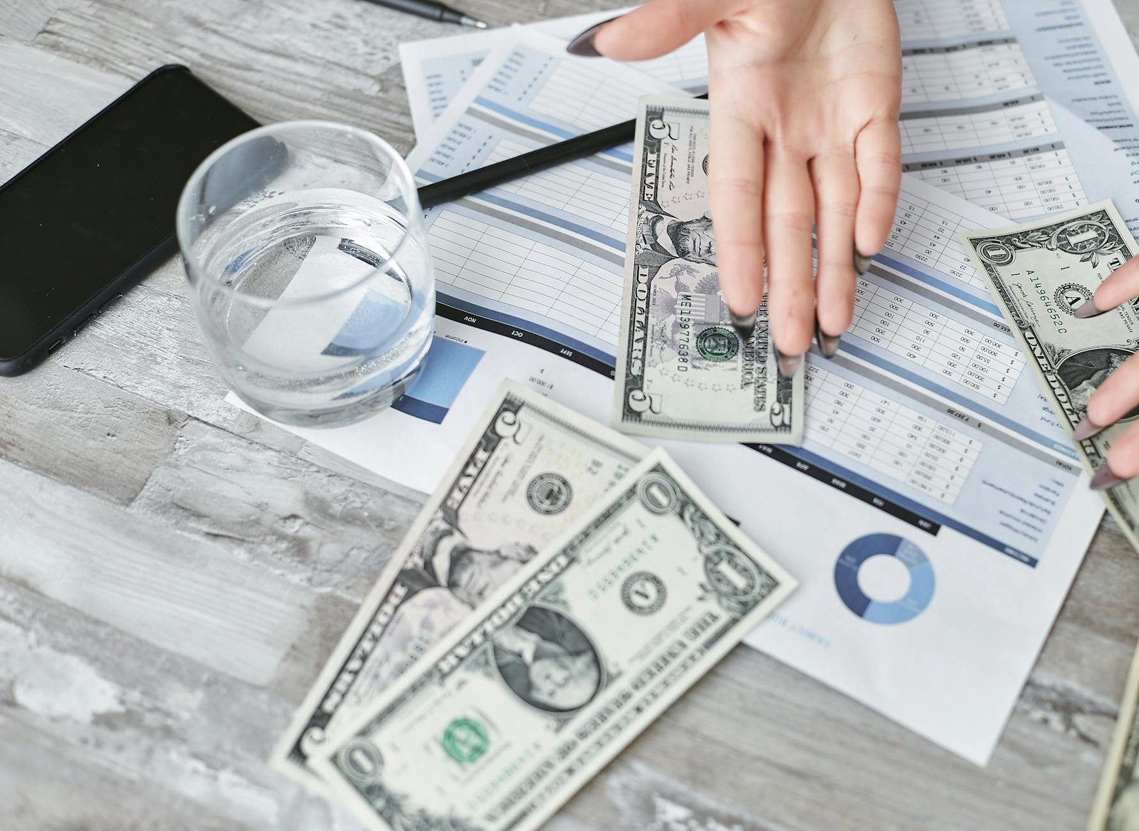 ways quicken mint wins budget