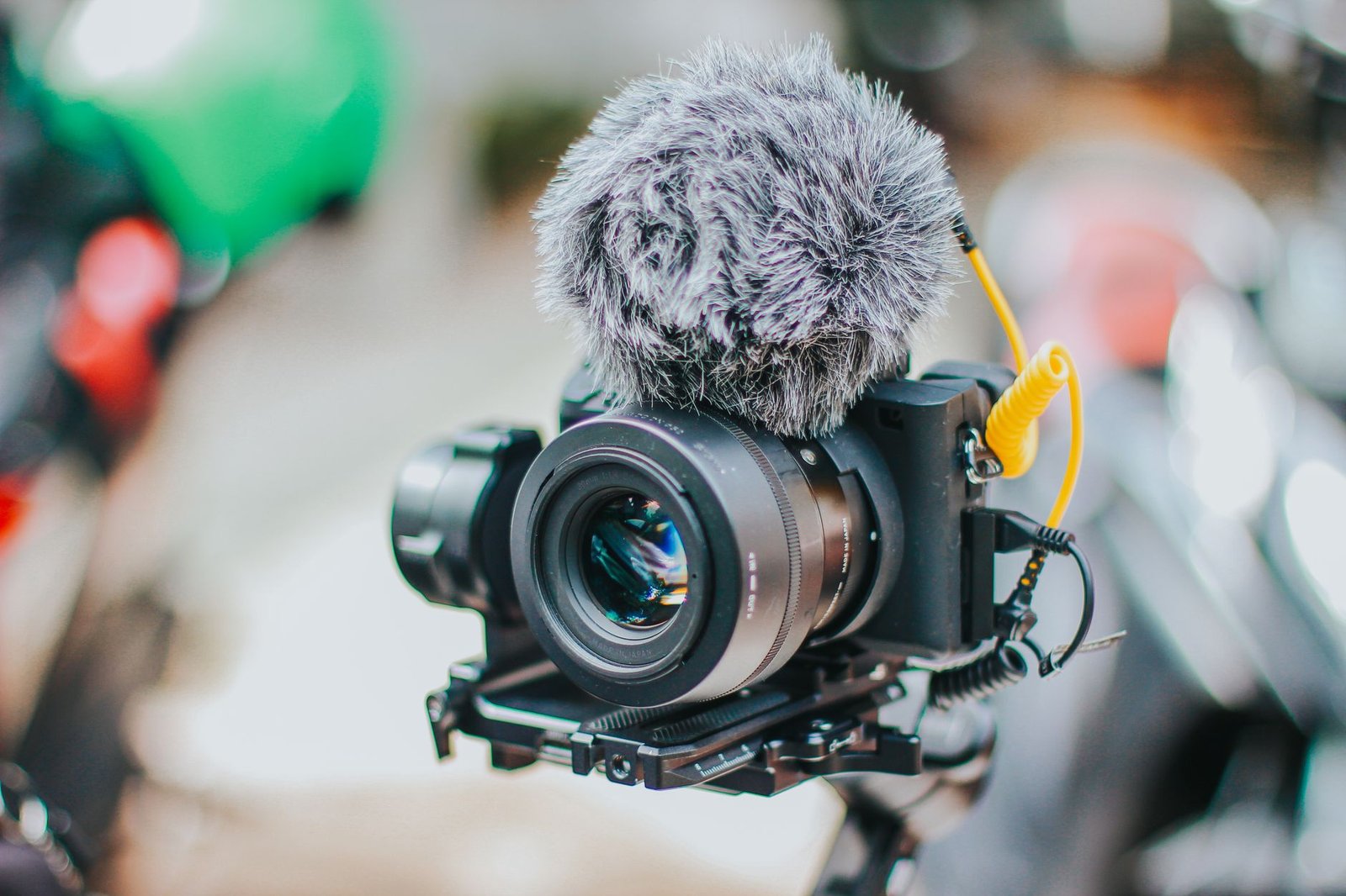 The Best Vlogging Cameras & Gear: Independent Reviews & Expert Picks for 2026