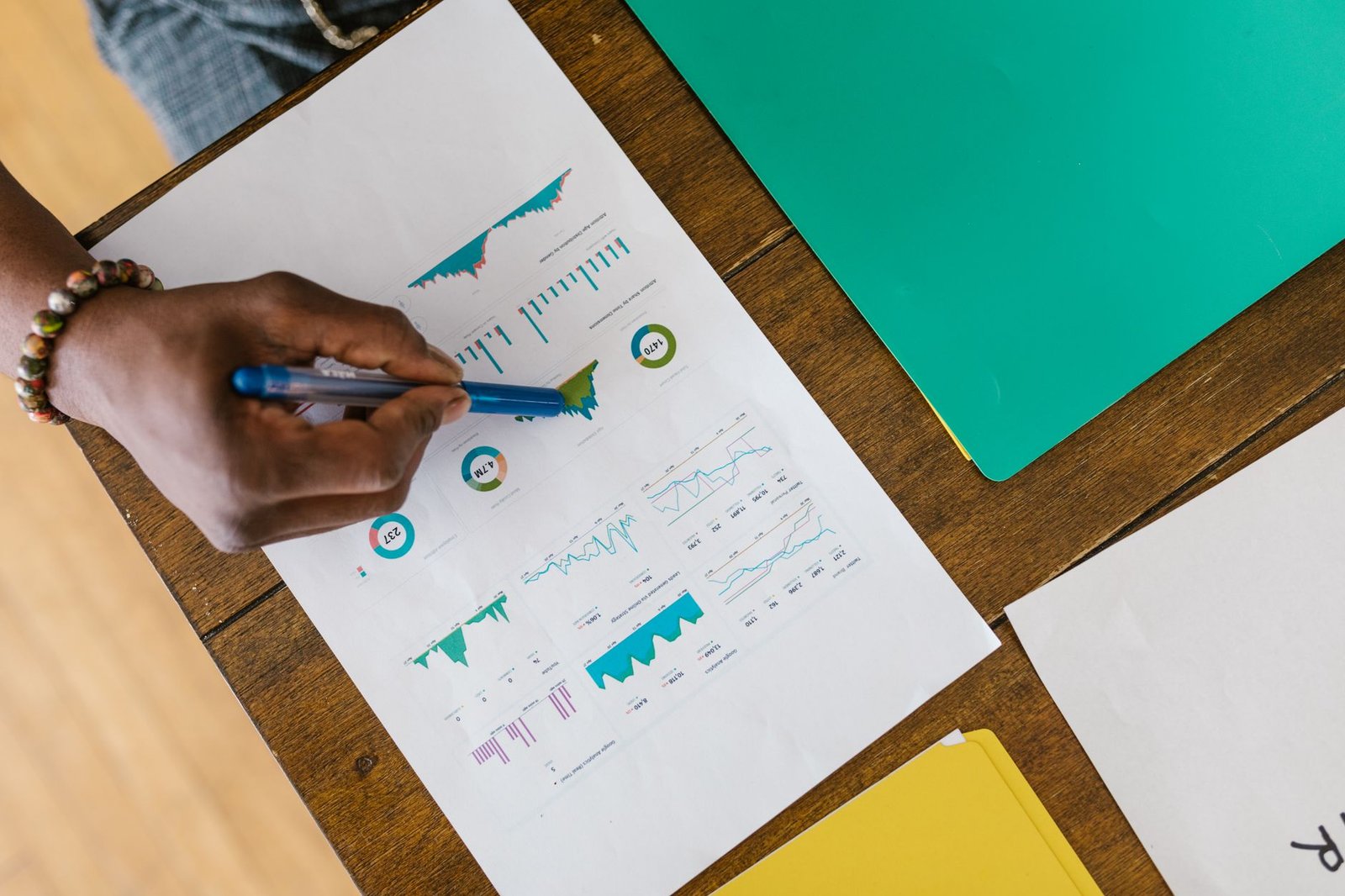 Best SaaS Tools for Solo Founders: 2026 Guide