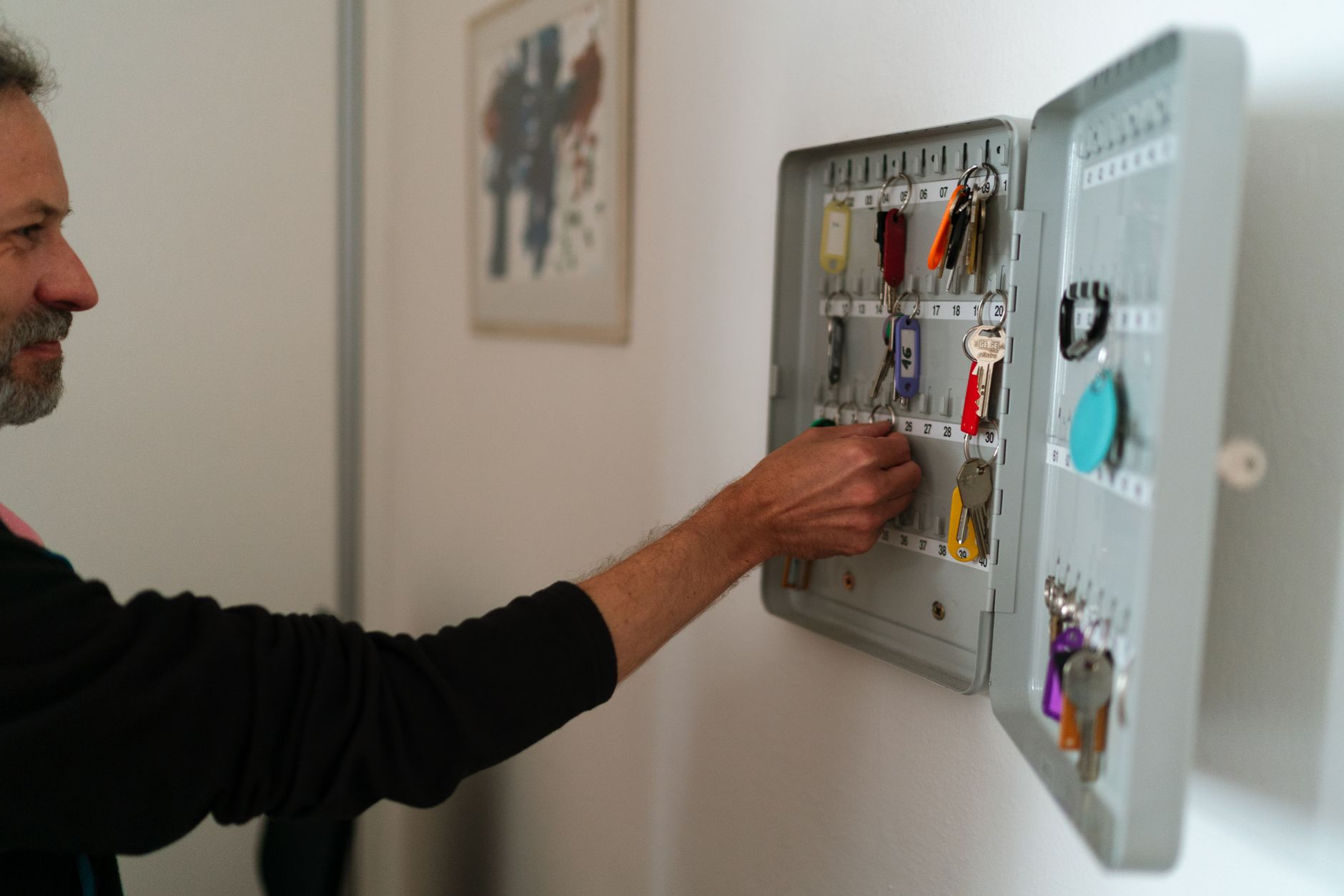 Best SimpliSafe Alternatives 2026: Find Your Fit